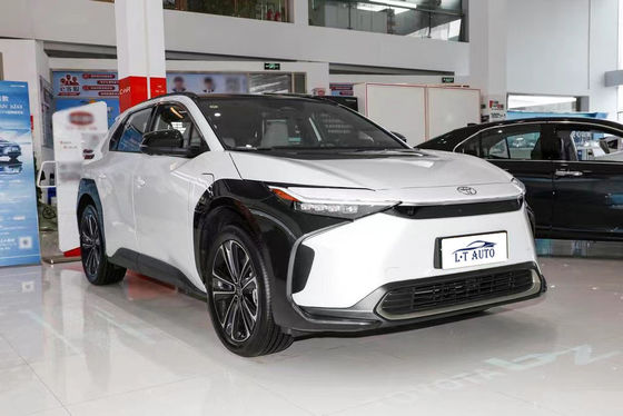 5 deuren 5 zitplaatsen BZ4X elektrische SUV met vierwielaandrijving en ternary lithium-ion batterij gemaakt