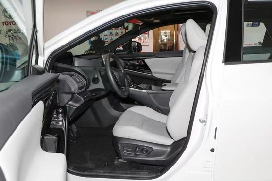 5 deuren 5 zitplaatsen BZ4X elektrische SUV met vierwielaandrijving en ternary lithium-ion batterij gemaakt