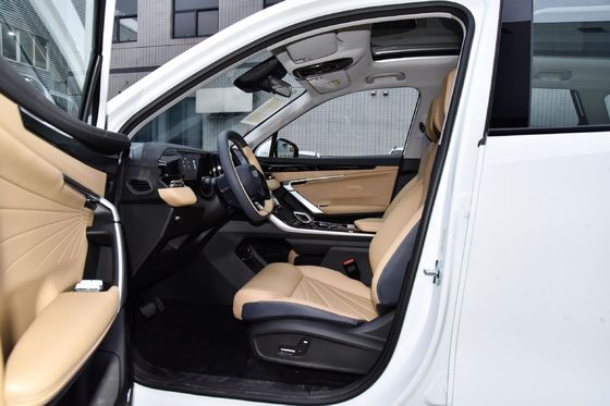 Geely Bo Yue L 1.5T 2.0T Turbocompacte SUV met vijf zitplaatsen en vijf deuren