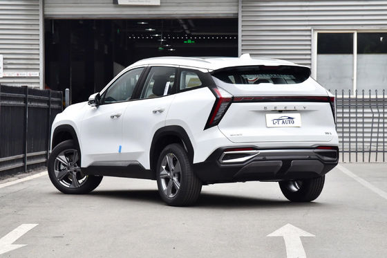 2024 Geely Volledige reeks energiehybride auto's met automatische versnellingsbak en LED koplamp