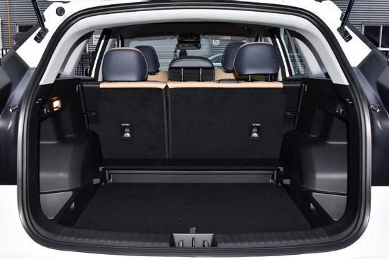 2024 Geely Volledige reeks energiehybride auto's met automatische versnellingsbak en LED koplamp