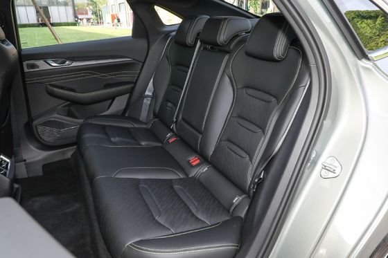Handmatige aanpassing van de bestuurdersstoel GEELY PREFACE 4 deuren 5 zitplaatsen