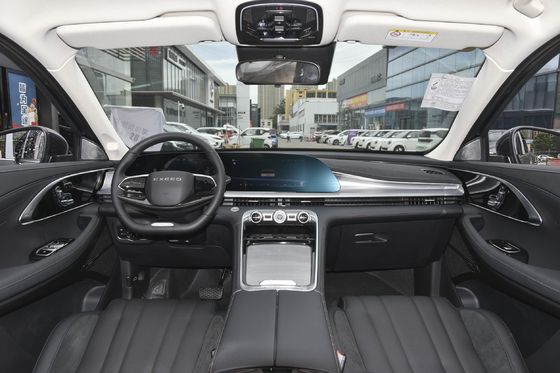 2023 2024 Exeed VX SUV met turbomotor en drie-scherm display hoge configuratie