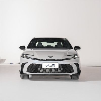 Hybride benzine Toyota Camry Sedan Euro VI Emissiesnorm 2024 Voertuigen 0km Gebruikte auto