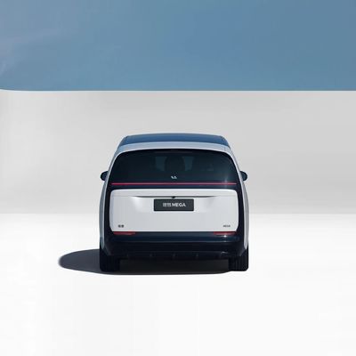 5.5s Versnelling tot 100 km Lixiang Mega L7 L8 L9's Top Medium MPV voor grote gezinnen