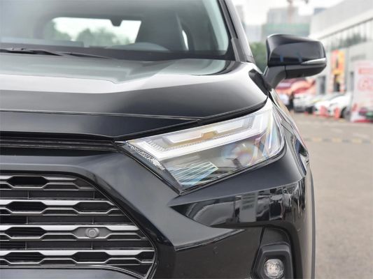 Toyota RAV4 2023 5-deurs 5-zits SUV met maximaal koppel van 221 N-m en stijlvol ontwerp
