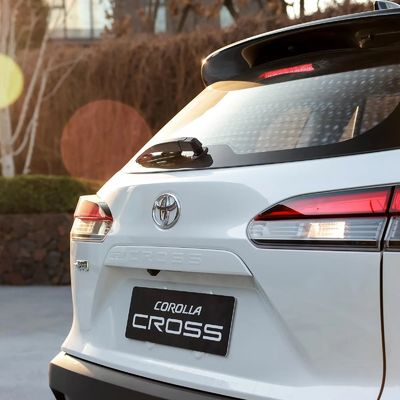 2023 Toyota Corolla Cross 2.0L CVT Hybrid Gasoline Car met Kilometer 75001-100000 Miles