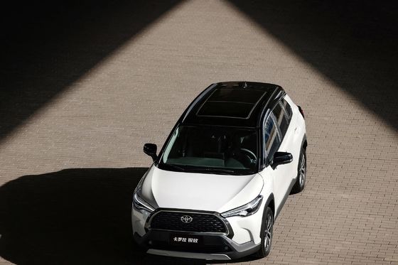 SUV voor het geld 2024 Toyota Corolla Cross 2.0L Benzine Hybrid Sportwagen