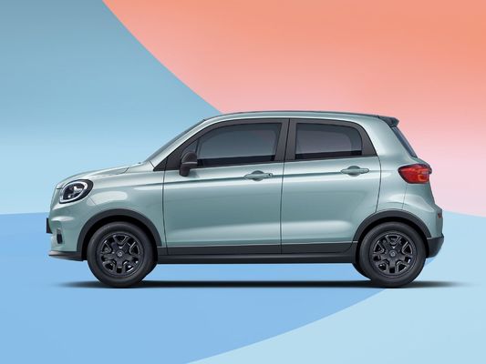 Leapmotor T03's Zero Emission Mini Electric Car met hoge snelheid en 4 zitplaatsen