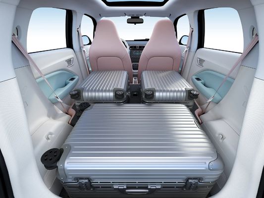 Leapmotor T03's Zero Emission Mini Electric Car met hoge snelheid en 4 zitplaatsen