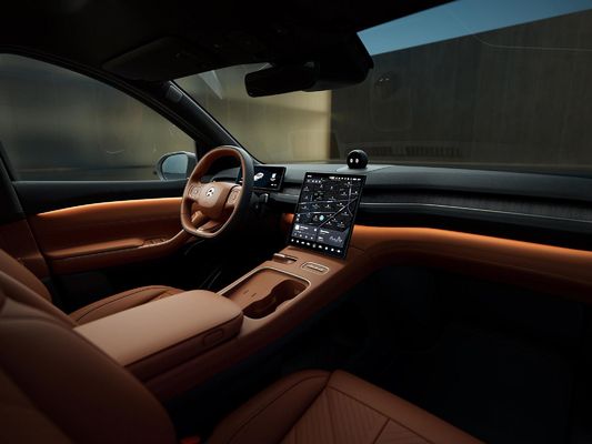 NIO EC7 Long Range EV SUV met 2960 mm wielbasis en 5-deurs 5-zits carrosserie structuur
