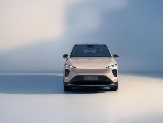 Rood NIO Elektrische auto EC7 EC6 ES6 ES8 2024 WHEELBASE 2960 mm Weilai Energievoertuig