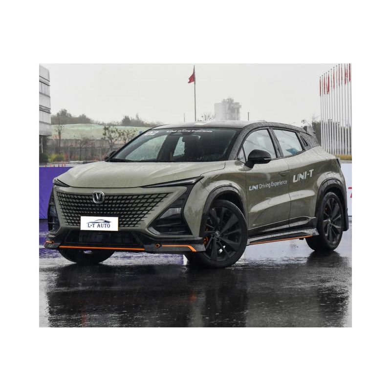 2024 Changan UNI-T Compact Fuel Gas Car SUV Gebruikte auto Verkoop 1.5T Sportversie UNI-T Car