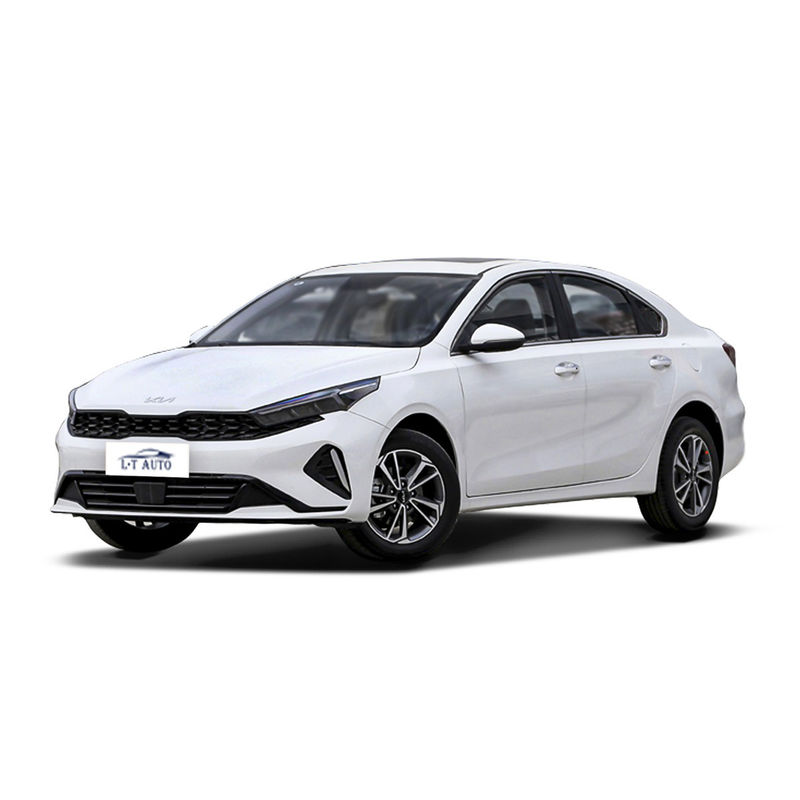 2024 KIA K3 Benzinauto Links roer Automatische sedan met en LED koplampen