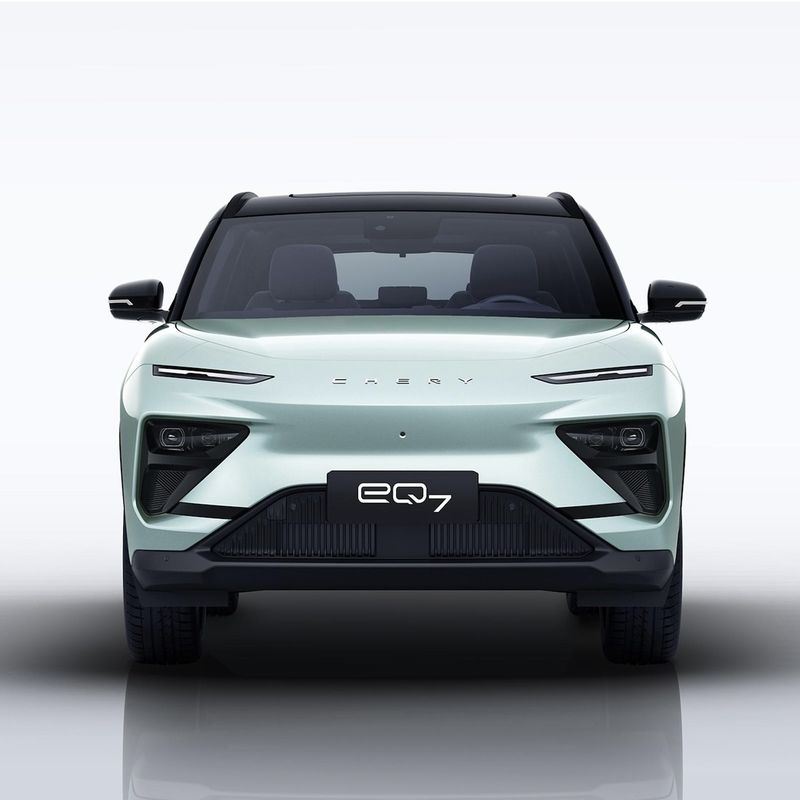 Ervaar de toekomst van het rijden met de 2024 Chery EQ7 5 zitplaatsen EV SUV en Lithiumbatterie